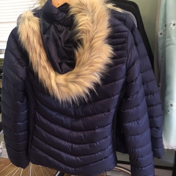 Jacket - Picture 2 of 4